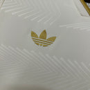 Torcedor Flamengo terceira camisa 25-26