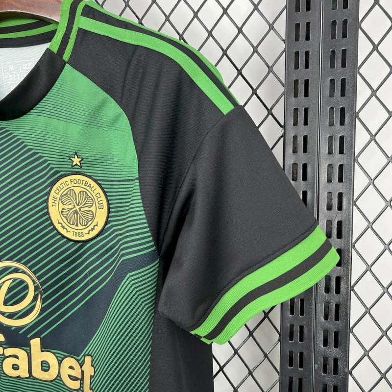 25-26 torcedor celtic versão especial