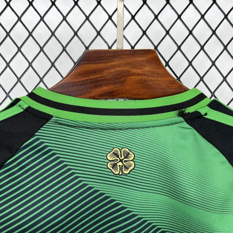 25-26 torcedor celtic versão especial
