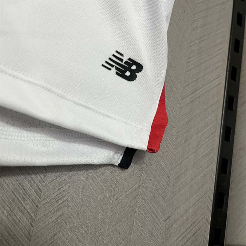 25-26 Camisa Feminina São Paulo mandante