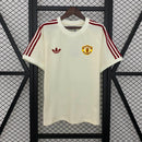 Torcedor Manchester United 2025