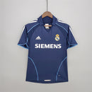 retro 2005-06 Real Madrid visitante