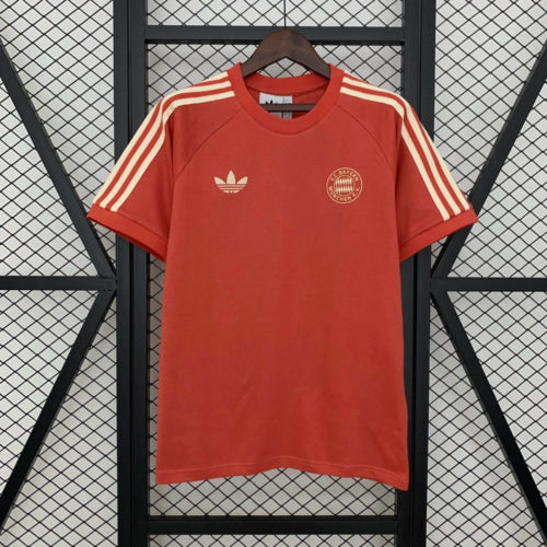 Torcedor Bayern Munich 2025