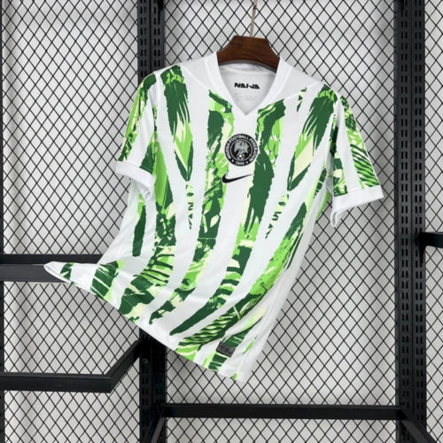 Torcedor Nigeria 25-26