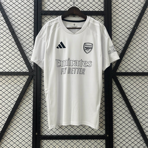 25-26 Arsenal torcedor edição especial branca