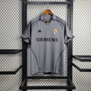 Retro 05-06 Real Madrid visitante