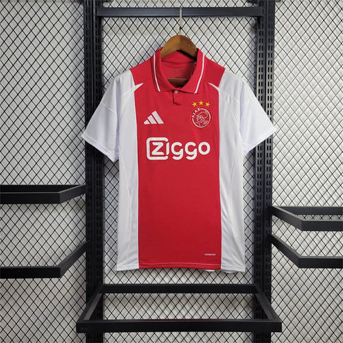 24-25 Ajax torcedor mandante