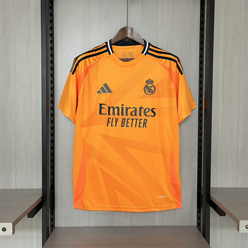 24-25 Real Madrid torcedor visitante