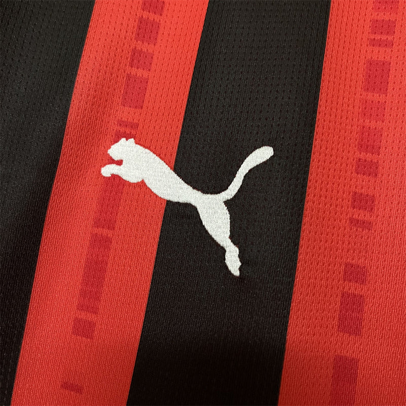 Torcida AC Milan 24-25