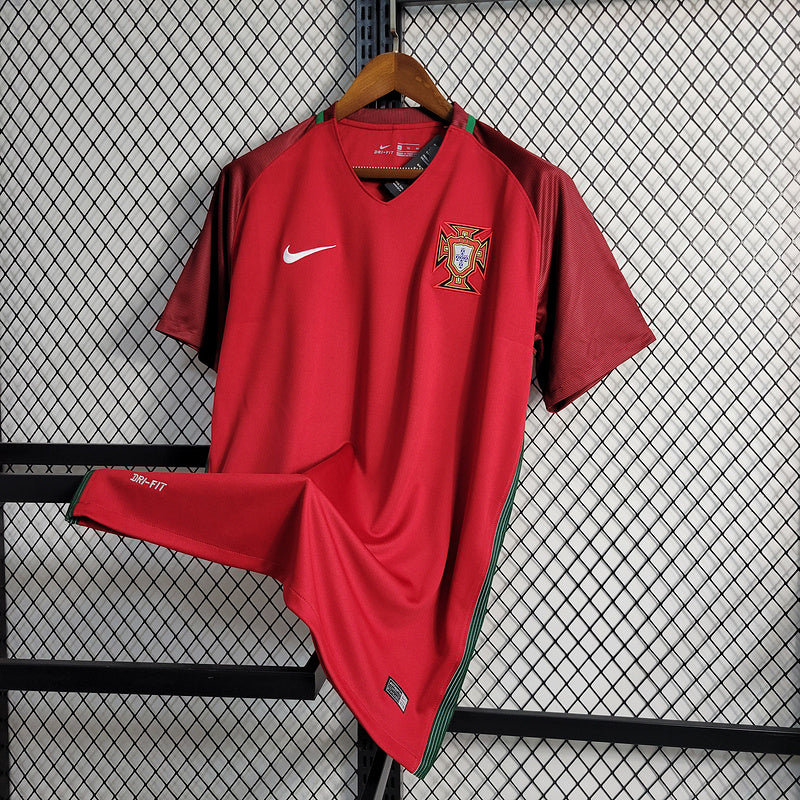 2016 - CAMISETA RETRO PORTUGAL MANDANTE