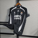 Retro 06-07 Real Madrid visitante
