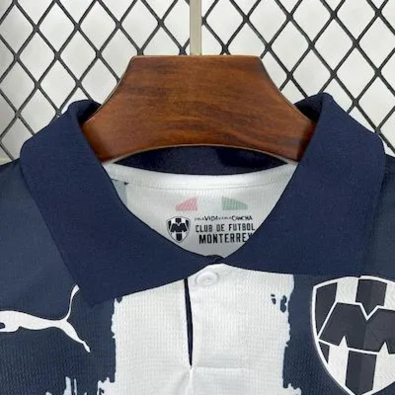 Torcedor Monterrey 25-26