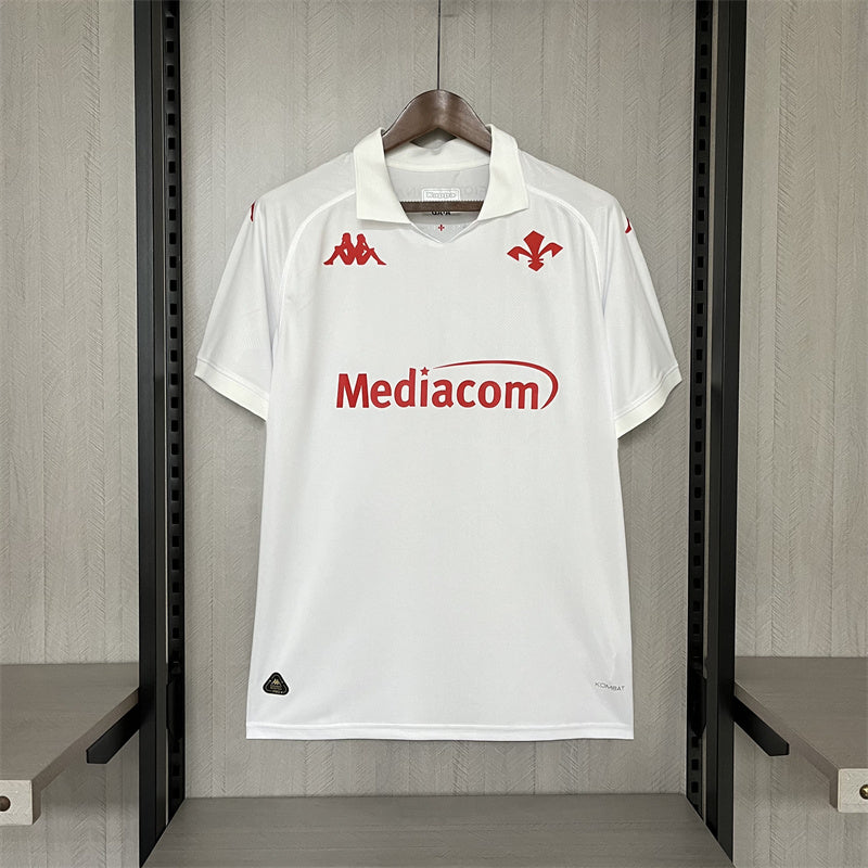 Torcedor Fiorentina 2024