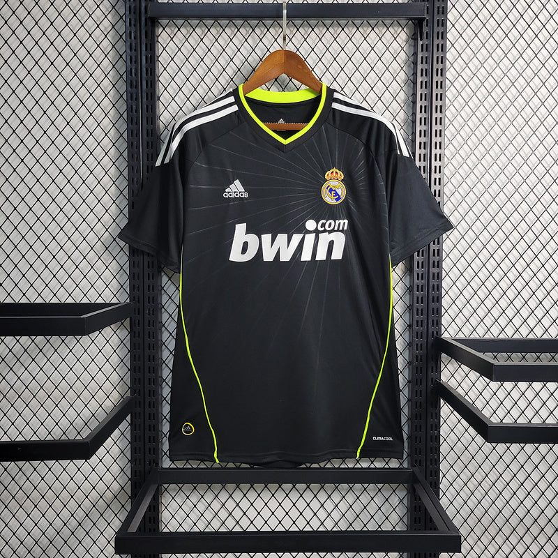Retro 10-11 Real Madrid visitante