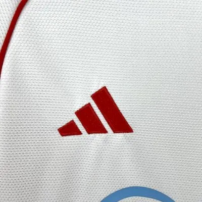 Torcedor Sevilla 25-26