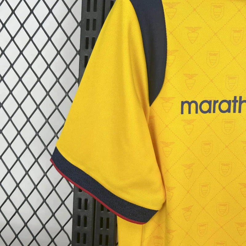 Torcedor Ecuador 25-26