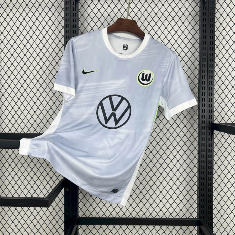 Torcedor Wolfsburg 25-26