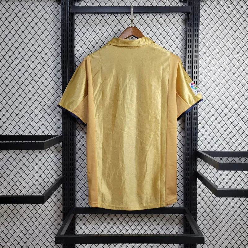 Retro 01-02 Barcelona visitante