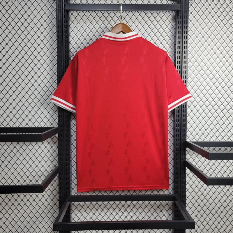 Retro 1996-96 Liverpool mandante