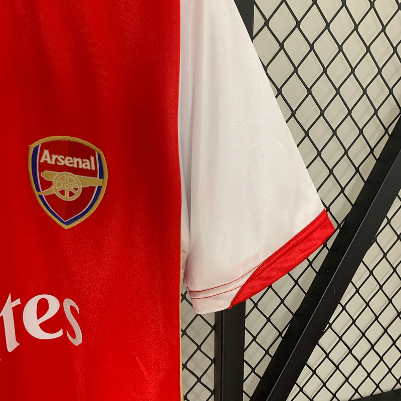 Retro 06-08 Arsenal mandante