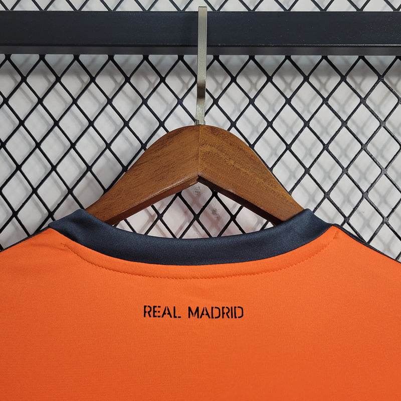 Retro 13-14 Real Madrid visitante