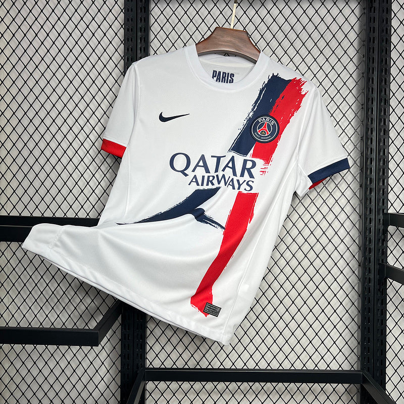 24-25 PSG torcedor visitante