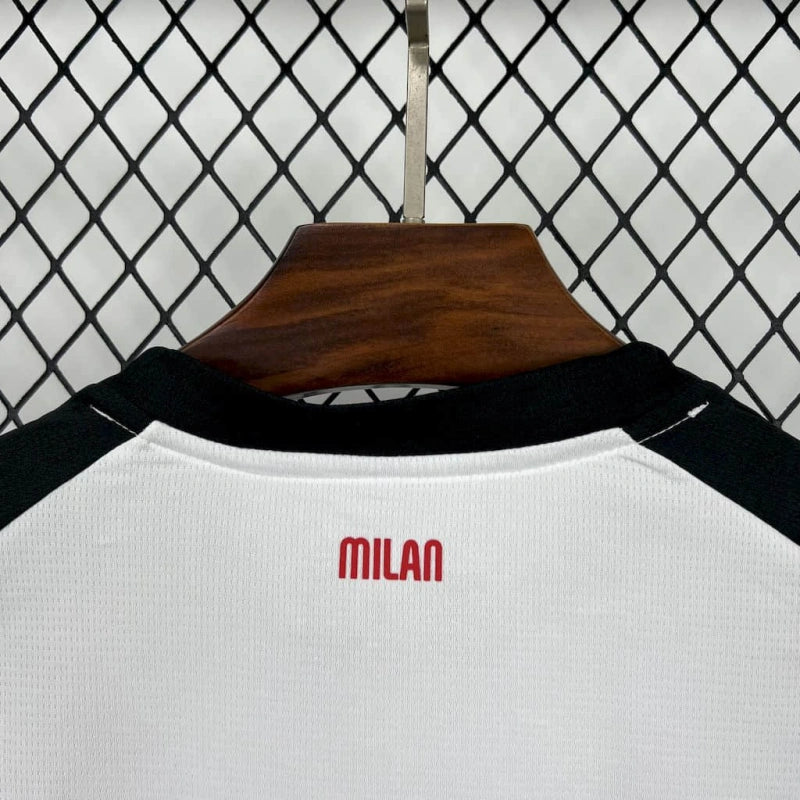 Torcedor AC Milan 25-26