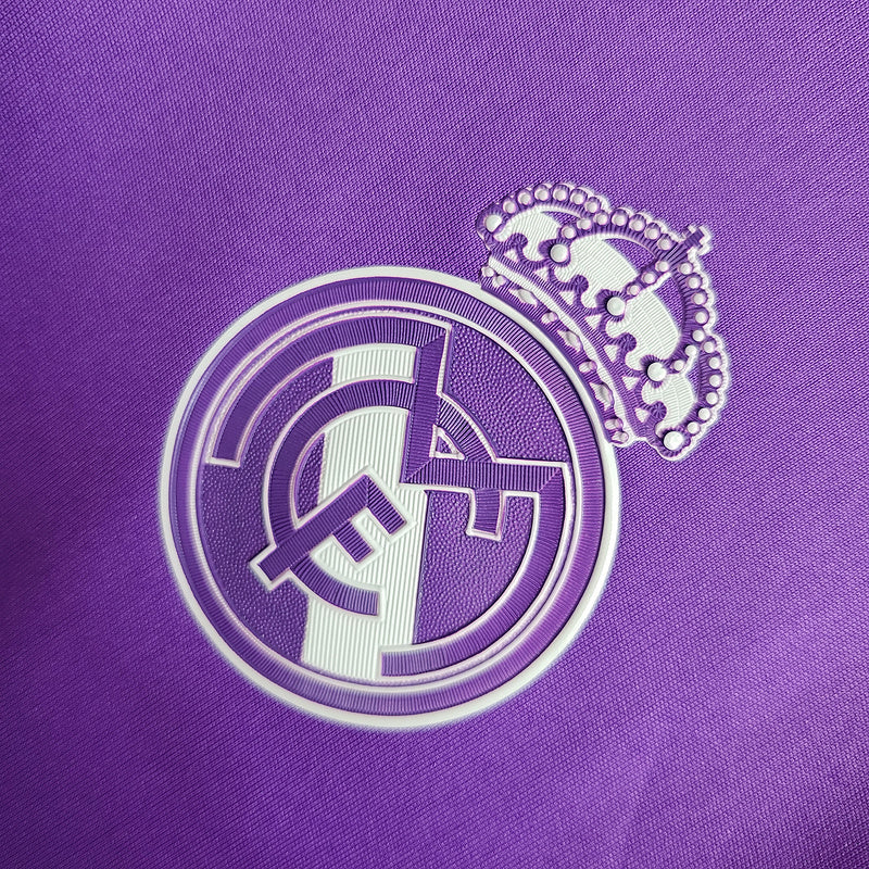 17-18 - CAMISETA RETRO REAL MADRID VISITANTE