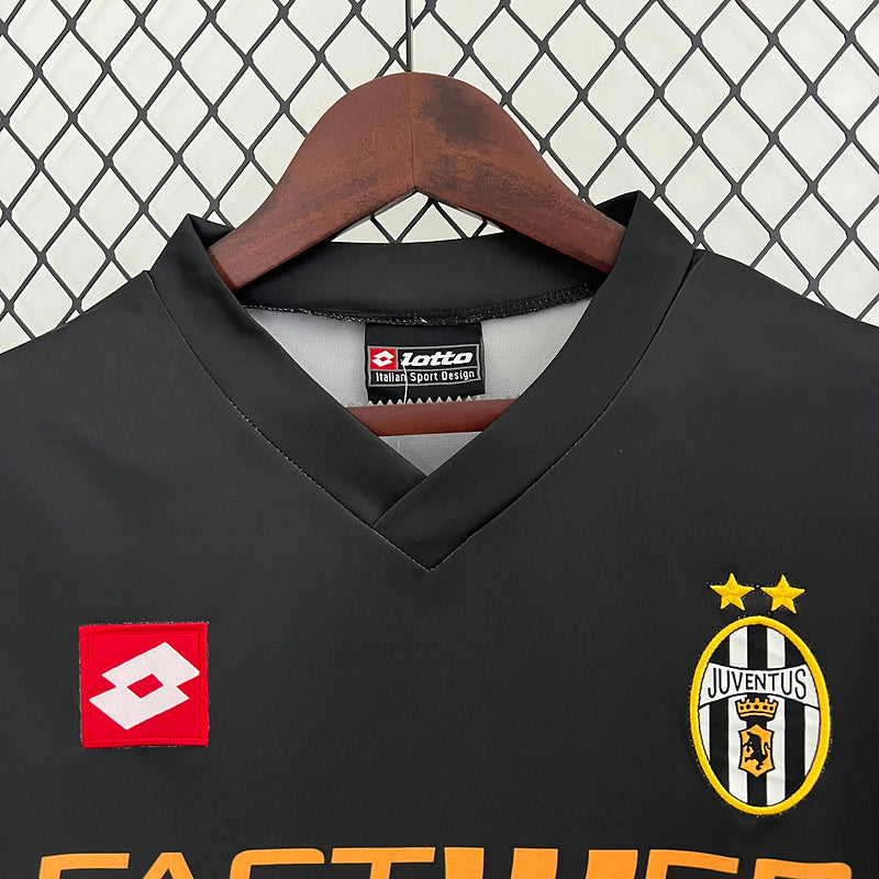 Retro Juventus 01-02