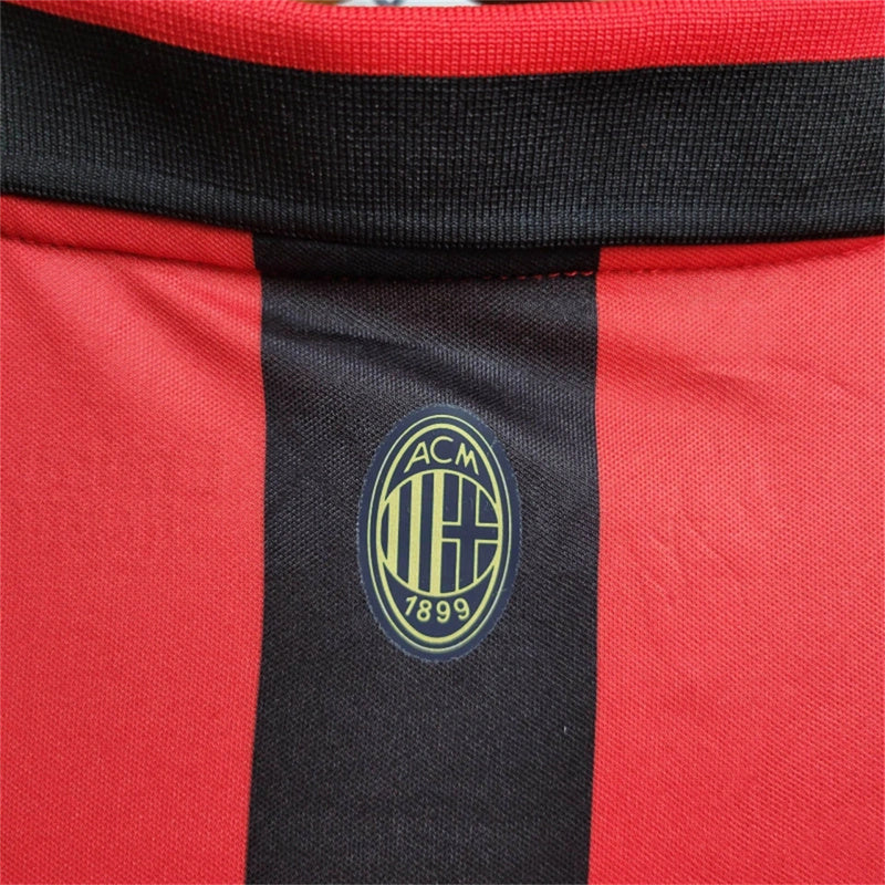 Torcida AC Milan 24-25