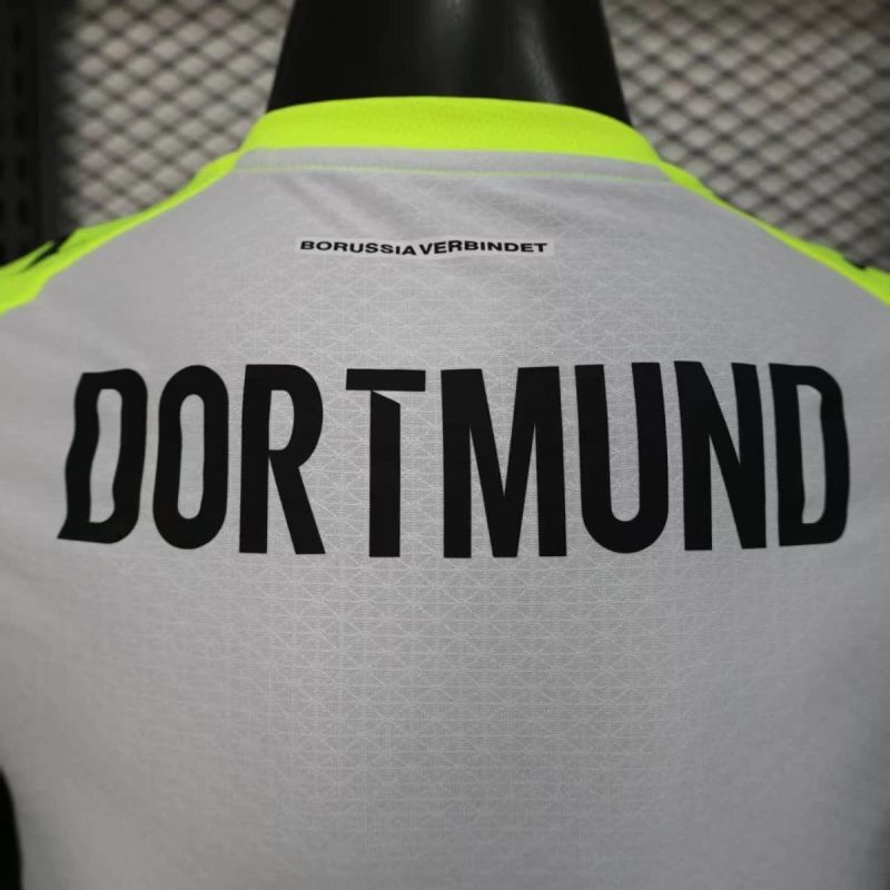 25-26 Jogador Dortmund