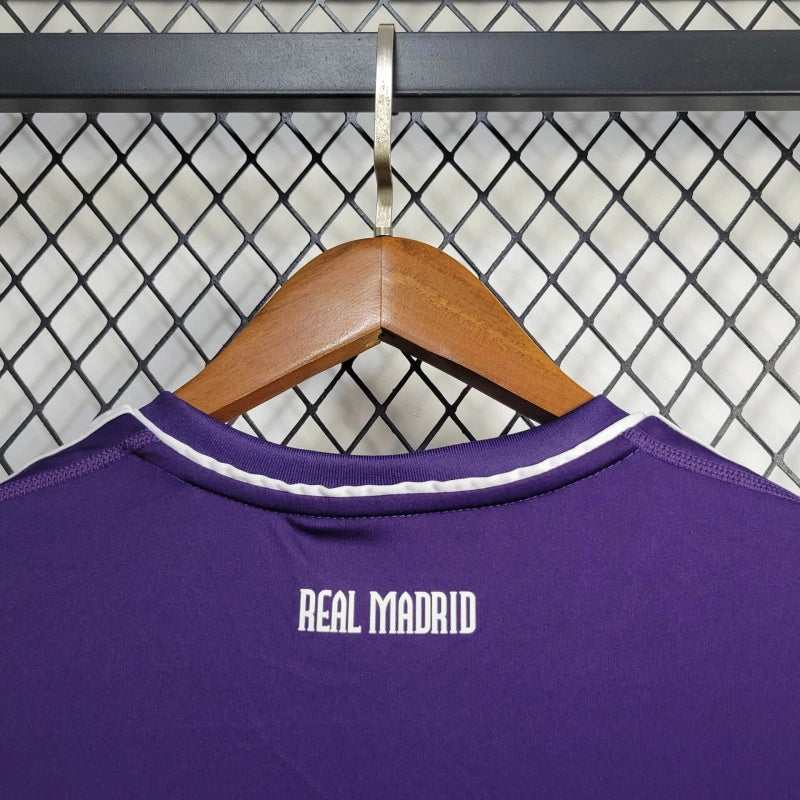 Retro 10-11 Real Madrid terceira camisa