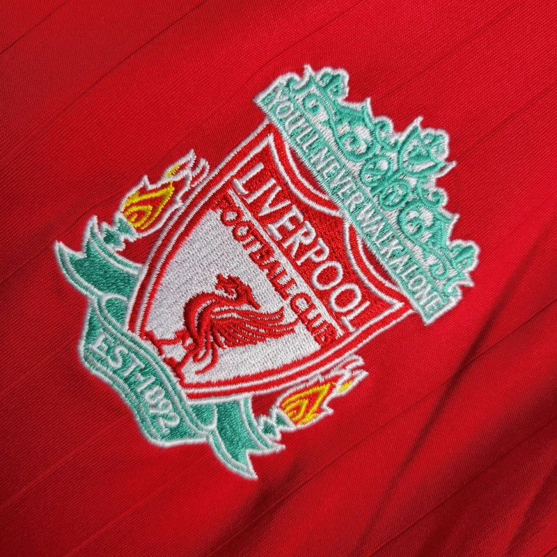 Retro 2006-07 Liverpool mandante