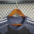 25-26 Torcedor Frankfurt