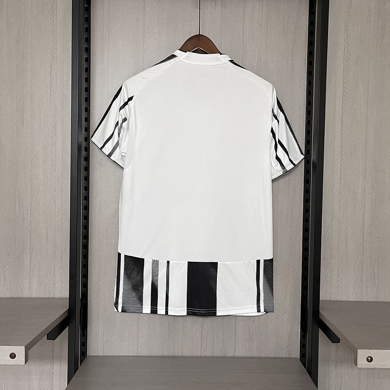 torcedor Juventus 25-26