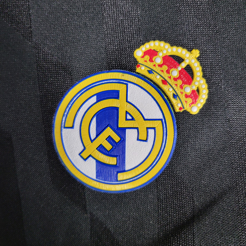 11-12 - CAMISETA RETRO REAL MADRID VISITANTE