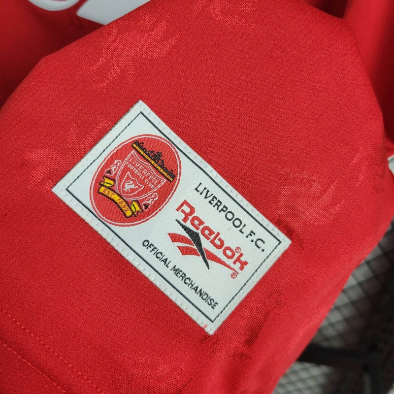 Retro 1996-96 Liverpool mandante