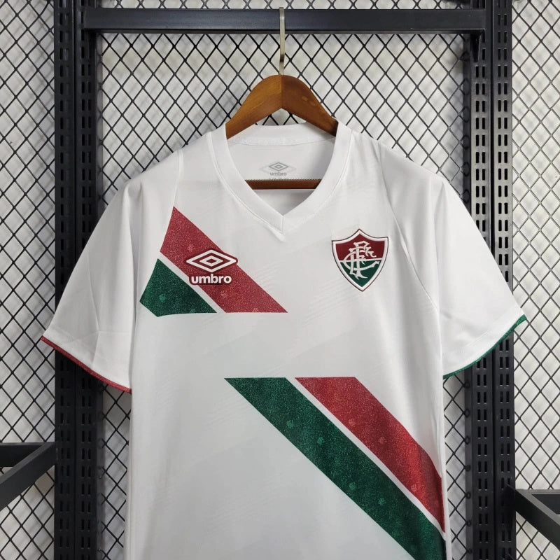 24-25 Fluminense torcedor visitante
