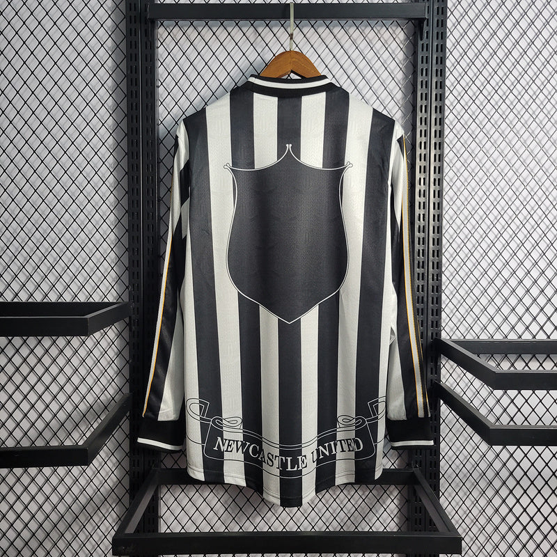 95-97 - CAMISETA RETRO NEWCASTLE UNITED MANDANTE