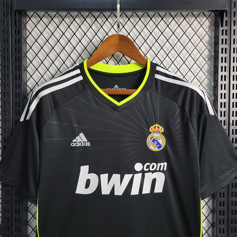Retro 10-11 Real Madrid visitante