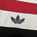 24-25 Manchester United torcedor mandante