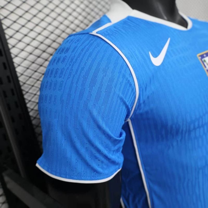 25-26 Jogador Atletico Madrid