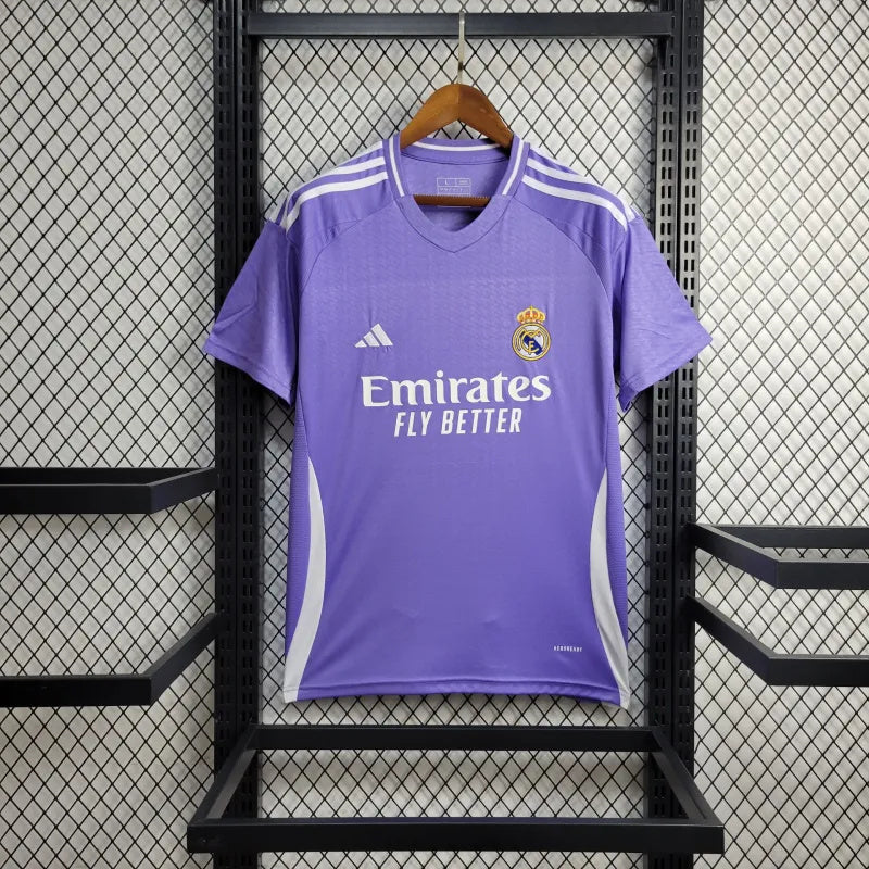 24-25 Real Madrid torcedor visitante roxa