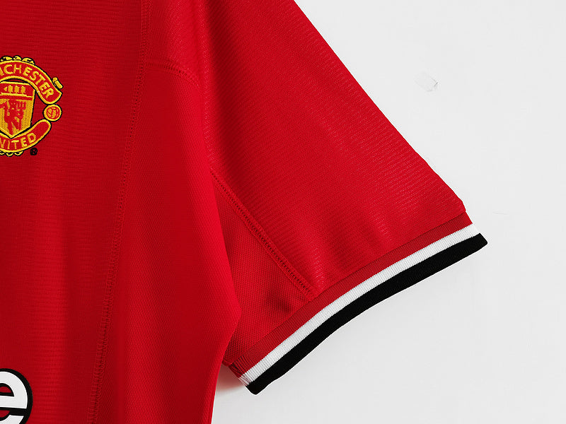 2000-2002 Manchester United mandante