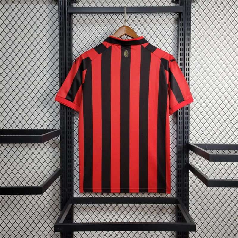 Torcida AC Milan 24-25
