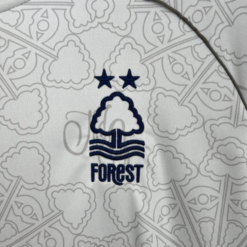 Torcedor Nottingham Forest 25-26