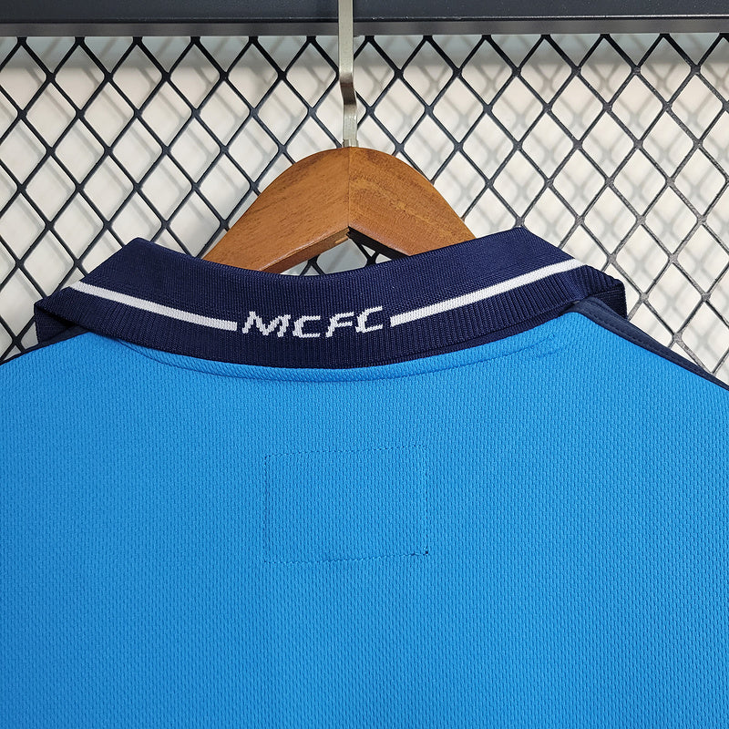 Retro 01-02 Manchester City mandante