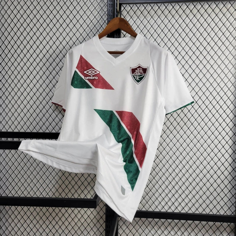 24-25 Fluminense torcedor visitante