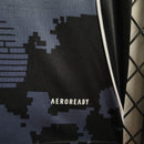 25-26 Torcedor Frankfurt