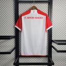 Torcedor Bayern Munich 2023